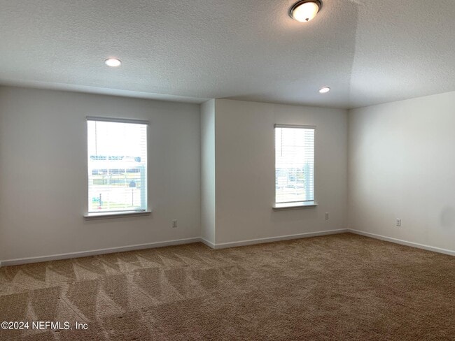 Building Photo - 810 Laurel Valley Dr