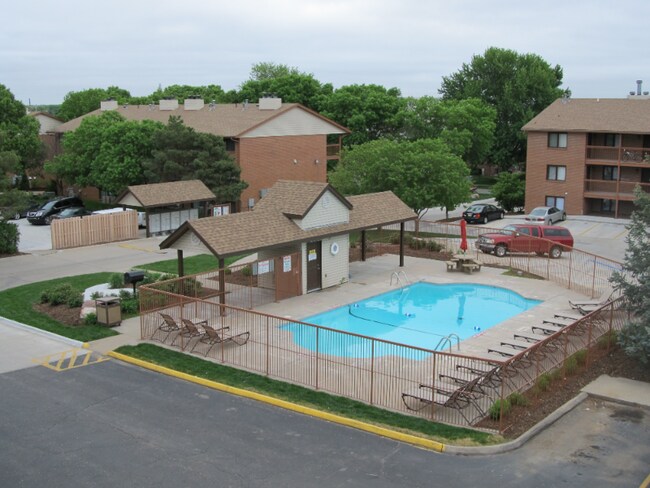 Building Photo - 1800 Knox St