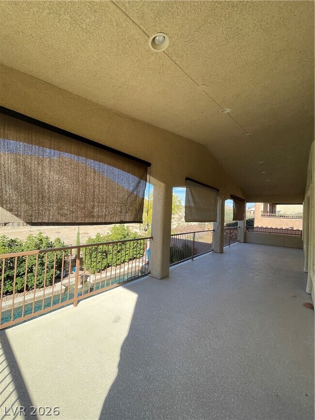 Building Photo - 4049 Bennett Mountain St