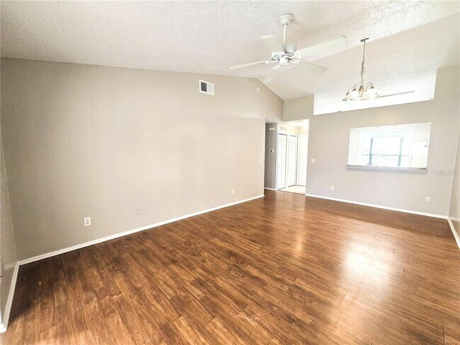 Building Photo - 2407 King Oak Ct