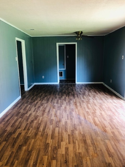 Building Photo - 2661 Green Tee Rd