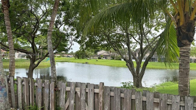 Building Photo - 1116 NW 50th Dr