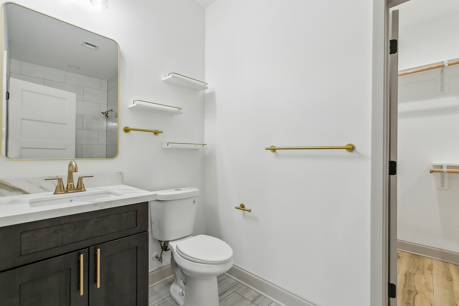 Building Photo - 3923 Clematis St