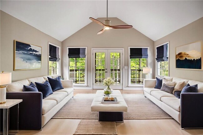 Building Photo - 6285 Sterling Dr