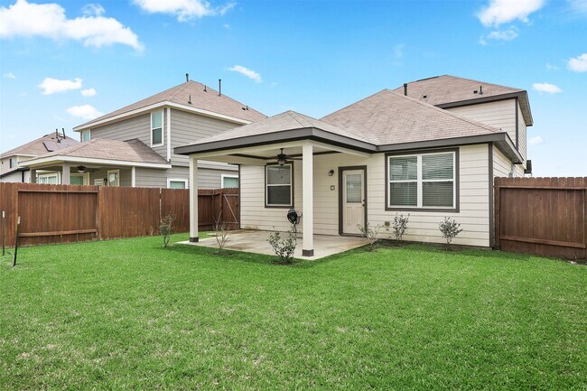 Building Photo - 3591 Cannon Dr