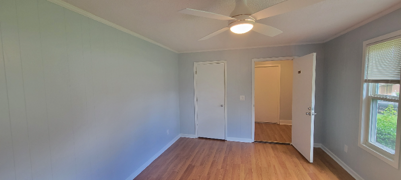 Building Photo - 1478 Orleans Ct W