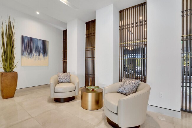 Building Photo - 435 Bayshore Dr