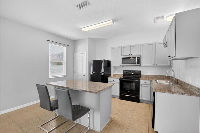 Building Photo - 11528 Southern Creek Dr