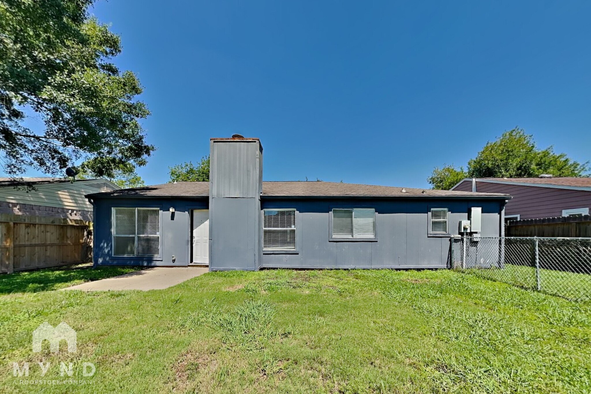 Building Photo - 15831 Pryor Dr