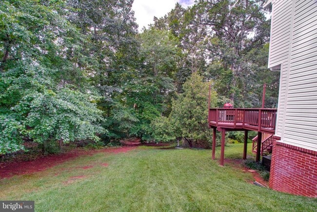 Building Photo - 200 Sulgrave Ct