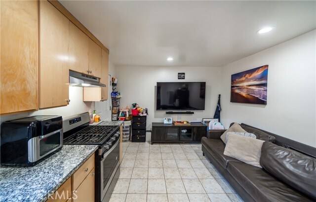 Building Photo - 4844 Bluebell Ave