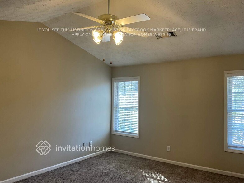 Building Photo - 1220 Norwalk Trce