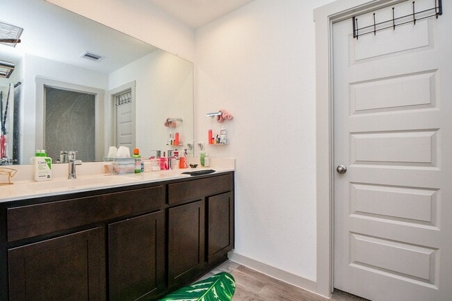 Building Photo - 8134 Sugar Cane Ln
