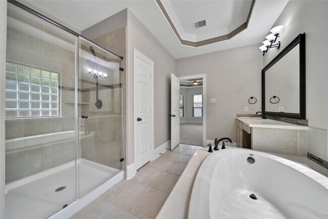 Building Photo - 17506 Mineral Bluff Ln