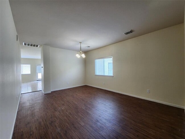 Building Photo - 21823 Grassy Hill Ln