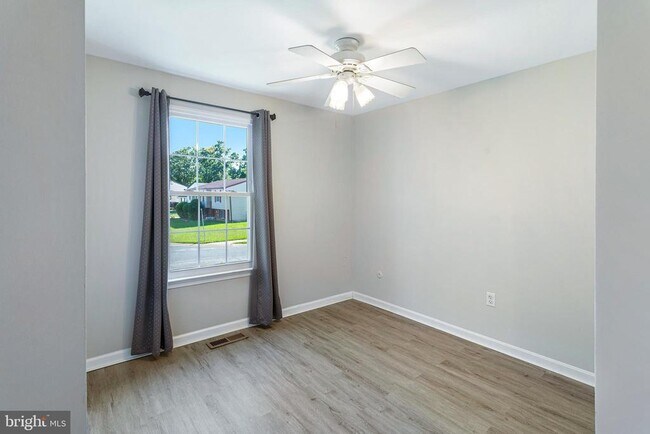 Building Photo - 3525 Norwood Ct