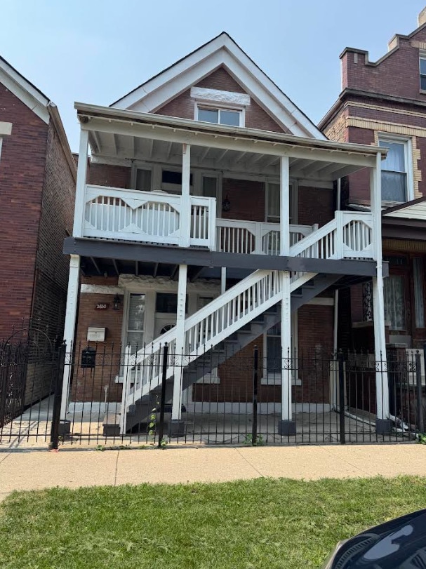 Building Photo - 2620 S Sawyer Ave