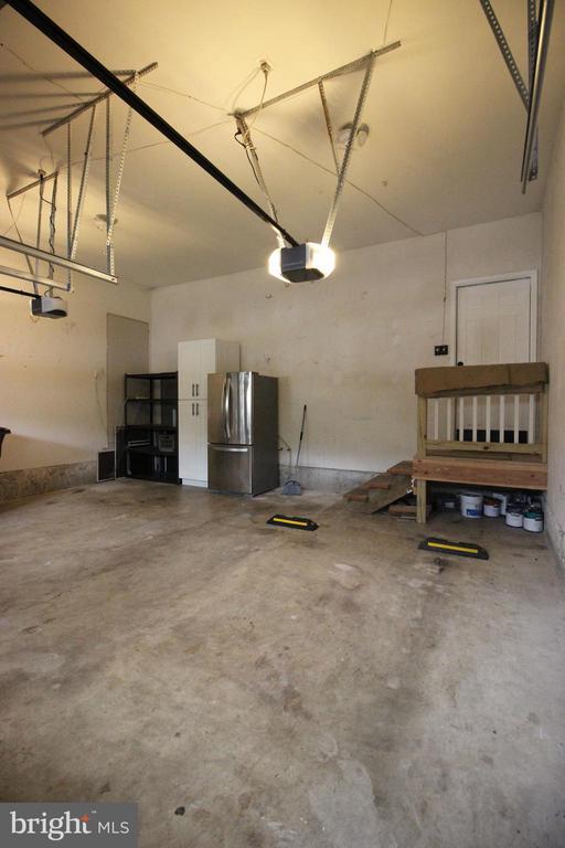 Building Photo - 14015 Wood Rock Way