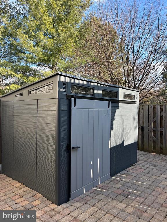 Building Photo - 21076 Bitterroot Terrace