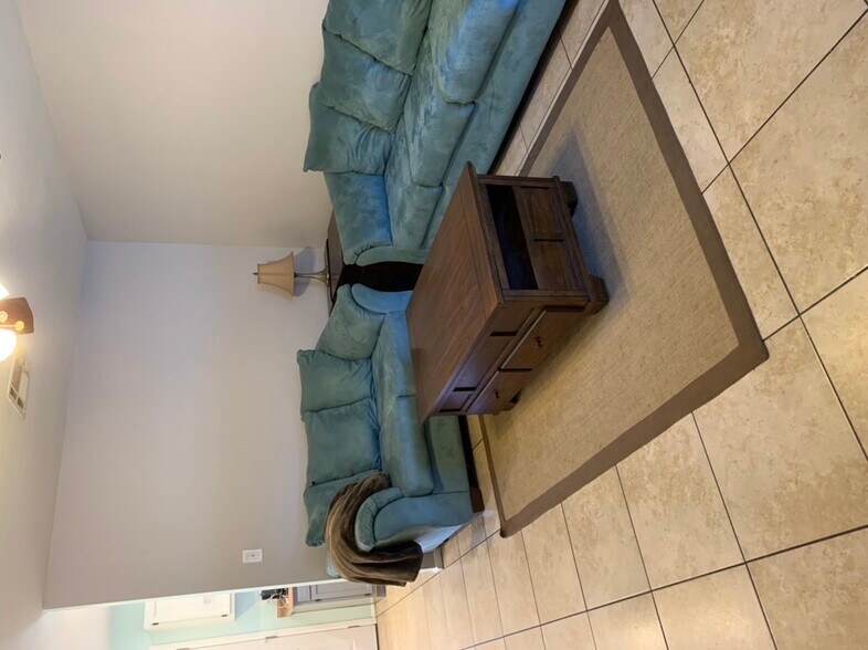 Building Photo - 1331 E Purdue Ave