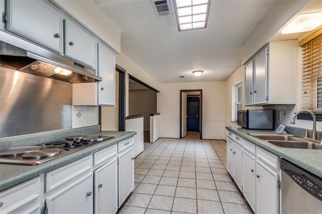 Building Photo - 718 Knollridge Dr