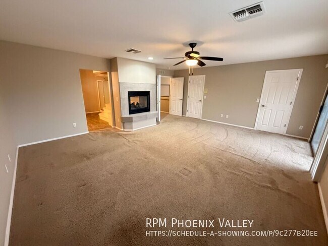 Building Photo - 13313 W Palo Verde Dr