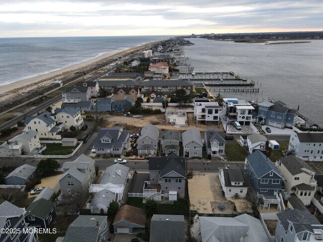 Building Photo - 4 Via Ripa Wy