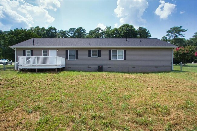 Building Photo - 374 McGiboney Rd