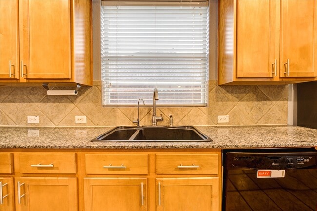 Building Photo - 7014 Marble Springs Dr
