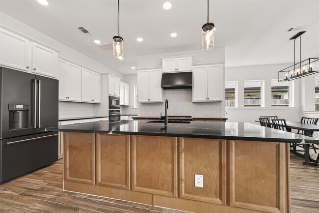 Building Photo - 15503 Salmon Springs Dr
