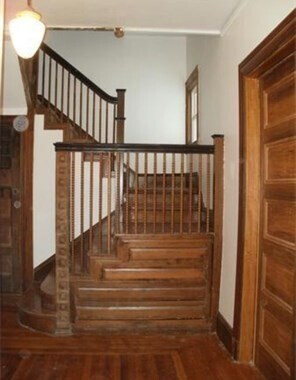 Building Photo - 583 Watertown St