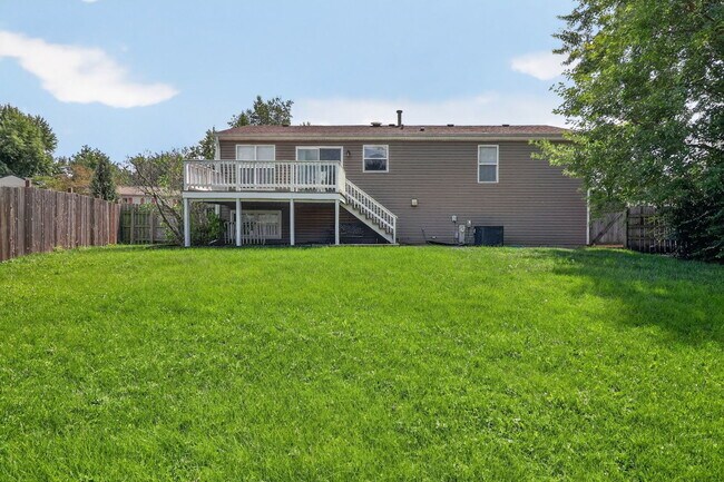 Building Photo - 436 Fordham Pl