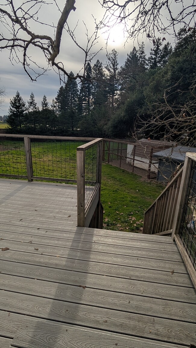 Building Photo - 15119 Grove St