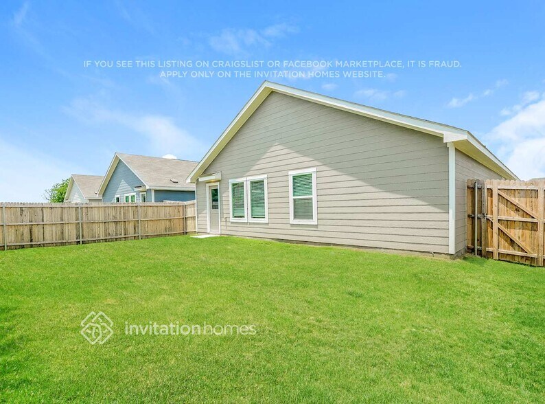 Building Photo - 5121 Hidden Treasure Ln