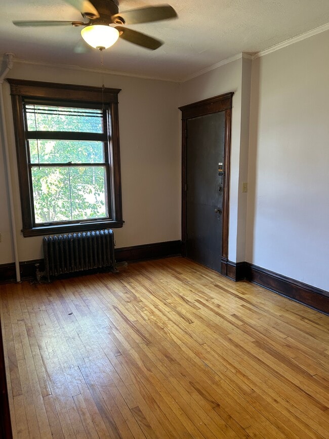 Floorplan - Raymond Flats