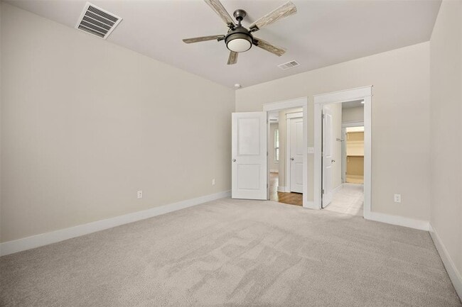 Building Photo - 13501 Metric Blvd