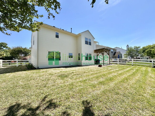 Building Photo - 3097 Polk Dr