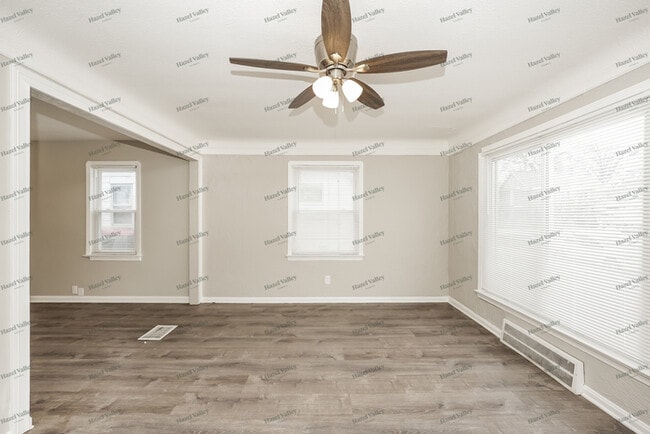 Building Photo - 2192 W 100th St