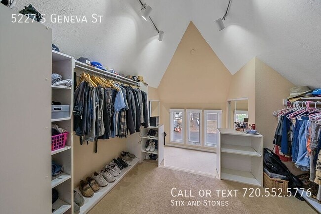 Building Photo - 5227 S Geneva St