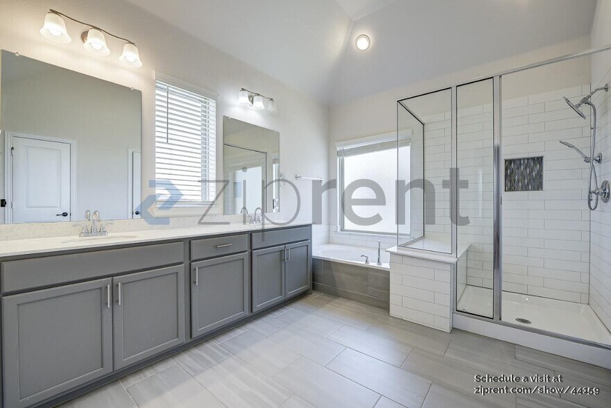 Building Photo - 808 Brenham Ave