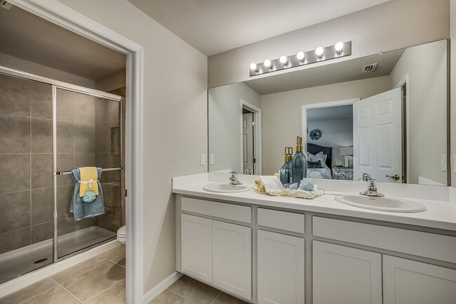 Building Photo - 15339 Wildflower Cir