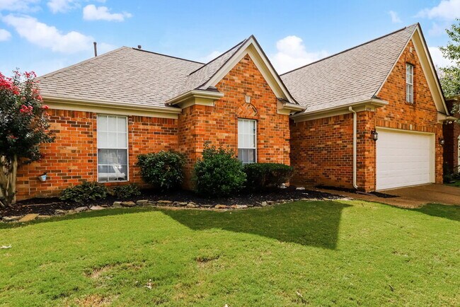 Primary Photo - 11591 Millwind Dr