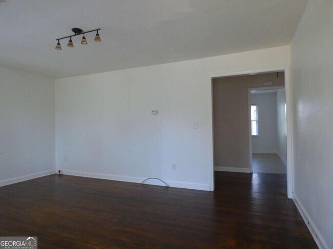 Building Photo - 1615 Tallulah St NW