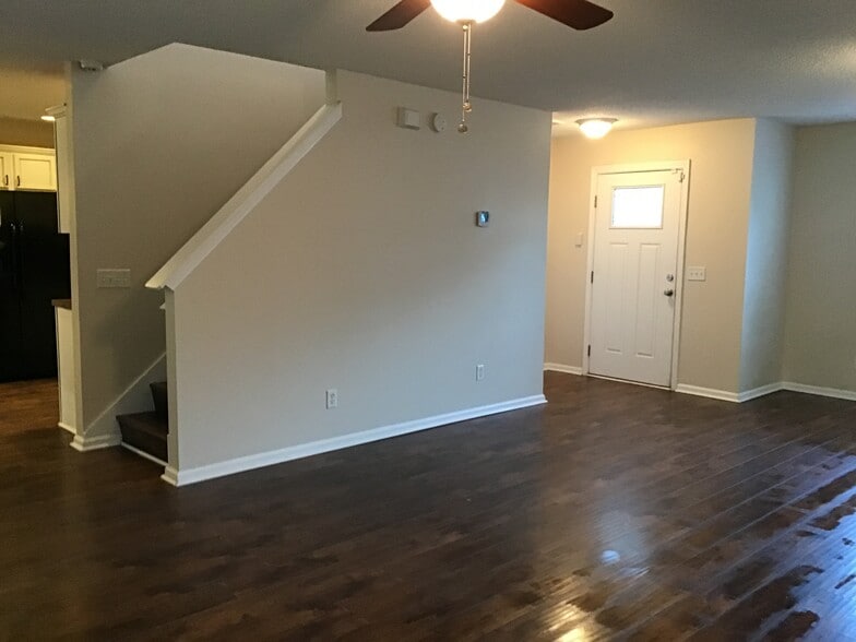 Building Photo - 7 Copperleaf Ct