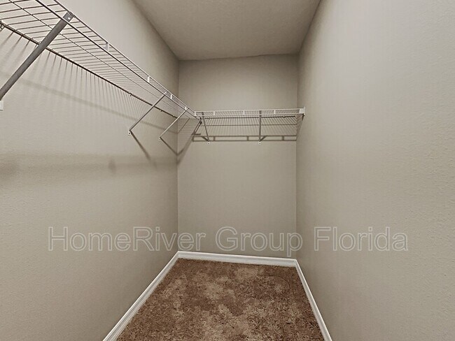 Building Photo - 1904 Michigan Way