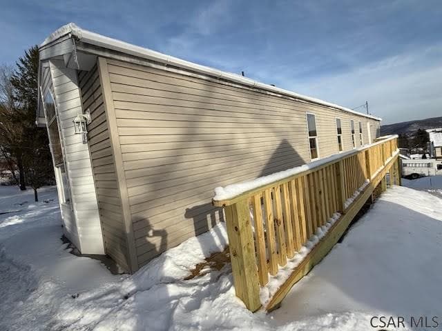 Building Photo - 321 Cord St