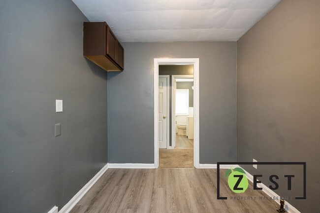 Building Photo - Beautiful 3 bedroom 1 Bath