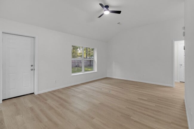 Building Photo - 16413 Danika Oak