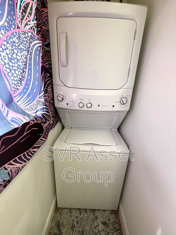 Building Photo - 5352 Appleton Ave