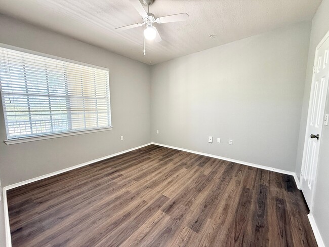 Building Photo - 2564 Robert Trent Jones Dr